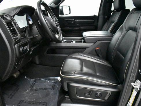 Used 2024 RAM 1500 Limited image 11