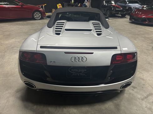 Used 2011 Audi R8 V10 image 10