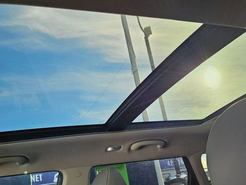 Used 2016 Kia Soul + w/ Primo Package image 17