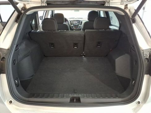 Used 2022 Chevrolet Equinox LT image 13