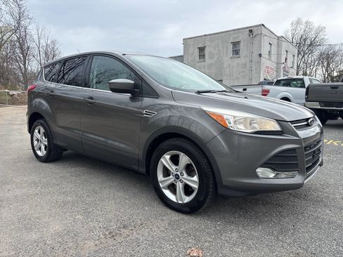 Used 2014 Ford Escape SE image 8