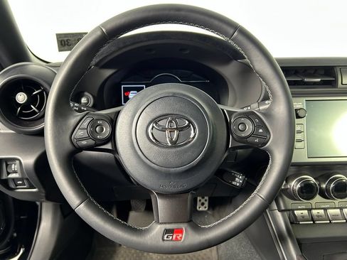 Used 2025 Toyota GR86 Premium w/ Performance Package RWD image 23