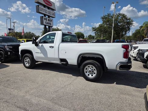 Used 2025 Chevrolet Silverado 2500 W/T RWD image 9