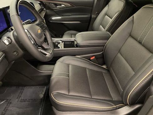 New 2026 Chevrolet Traverse High Country AWD/4WD image 17