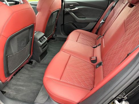 Certified 2025 Audi S6 e-tron Premium Plus w/ Premium Plus image 20