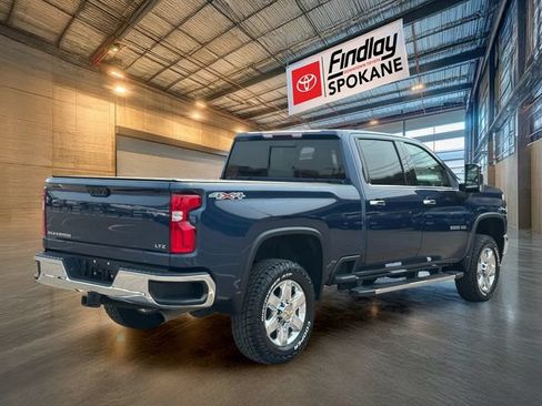 Used 2022 Chevrolet Silverado 3500 LTZ w/ LTZ Convenience Package AWD/4WD image 5