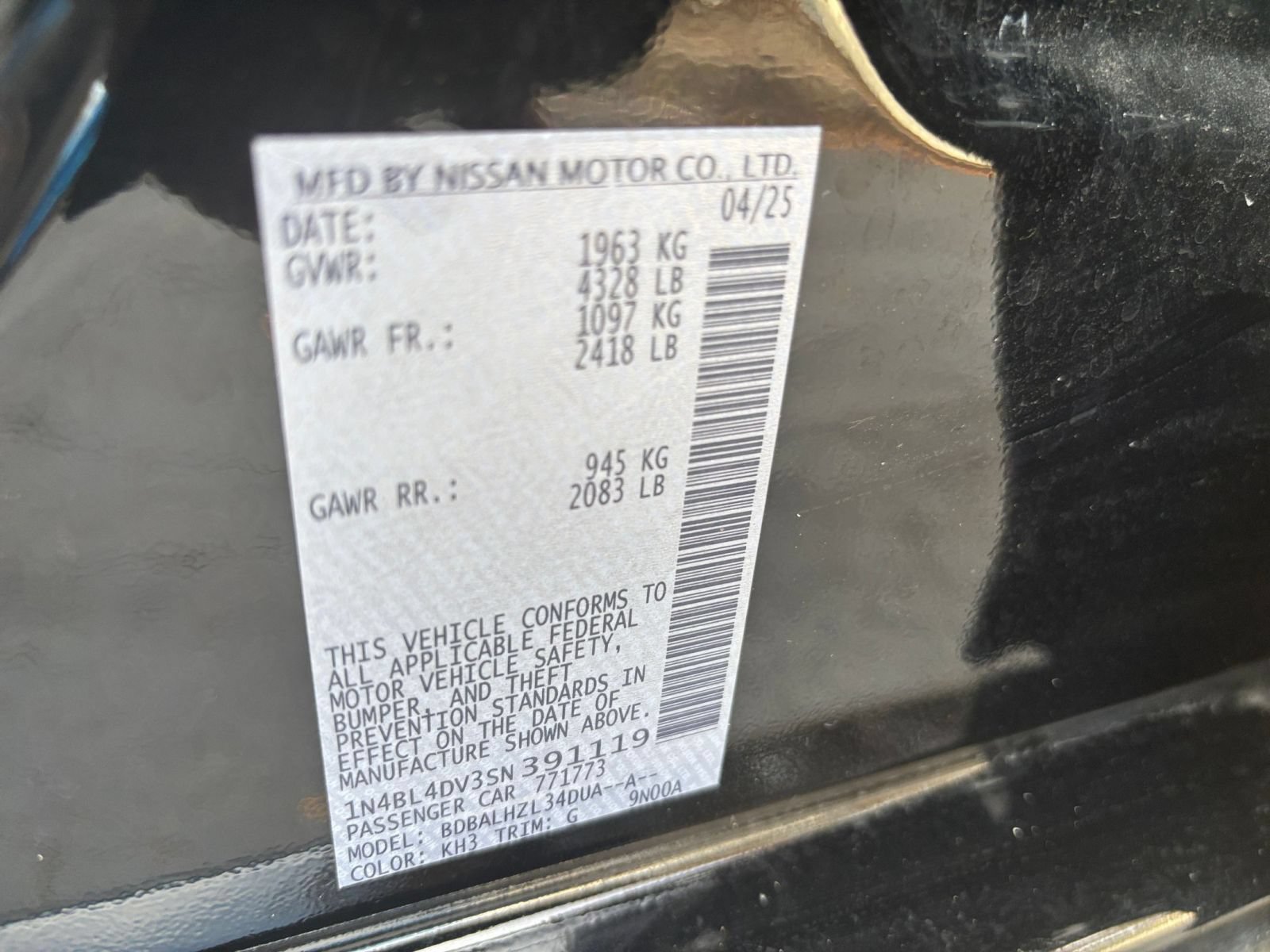 Used 2025 Nissan Altima 2.5 SV FWD image 25