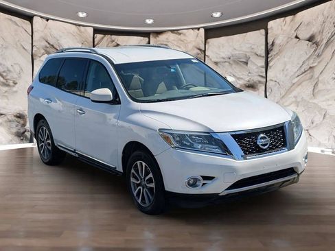 Used 2013 Nissan Pathfinder SL FWD image 8
