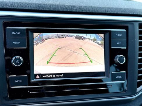 Used 2023 Volkswagen Atlas Cross Sport SE image 25