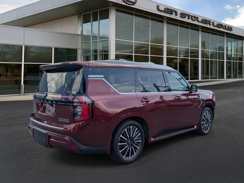 Used 2025 Nissan Armada Platinum Reserve w/ Convenience Package AWD/4WD image 3