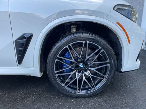 Used 2021 BMW X5 M w/ Competition Package AWD/4WD image 41