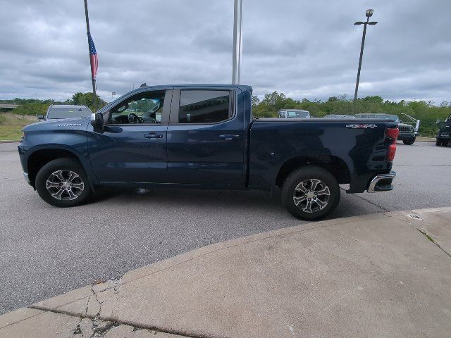 Used 2020 Chevrolet Silverado 1500 LT w/ All-Star Edition AWD/4WD image 28