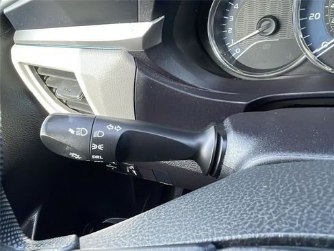 Used 2016 Toyota Corolla LE image 23