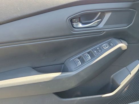 Certified 2023 Honda Accord EX image 17