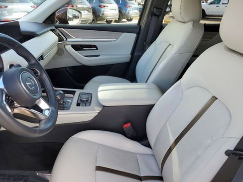 Used 2024 MAZDA CX-90 3.3 Turbo w/ Premium Plus Pkg image 17