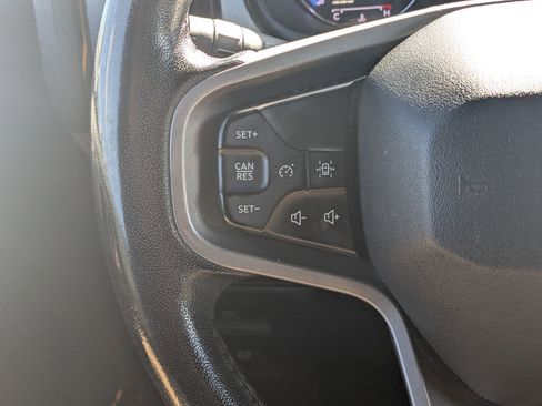 Used 2021 Ford Bronco Badlands image 19