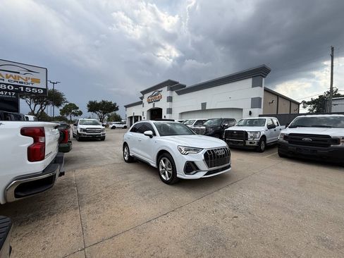 Used 2023 Audi Q3 2.0T Premium Plus AWD/4WD image 42