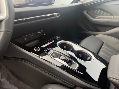 New 2026 Audi A6 Premium Plus AWD/4WD image 13