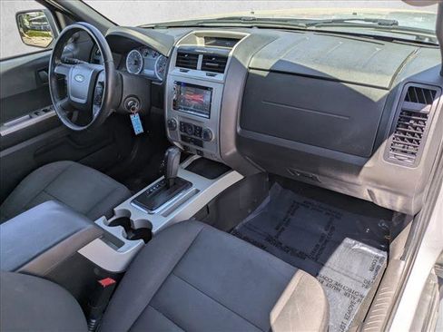 Used 2012 Ford Escape XLT AWD/4WD image 19