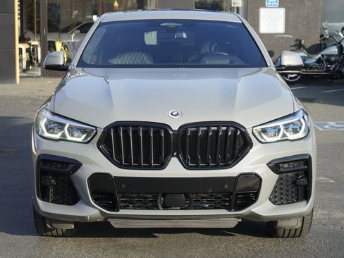 Used 2023 BMW X6 M50i w/ Executive Package image 4