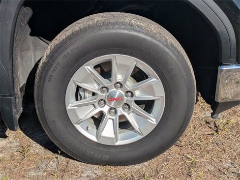 Used 2021 GMC Sierra 1500 SLE image 9