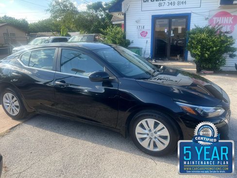 Used 2025 Nissan Sentra S FWD image 1