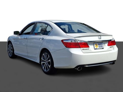 Used 2013 Honda Accord Sport image 4