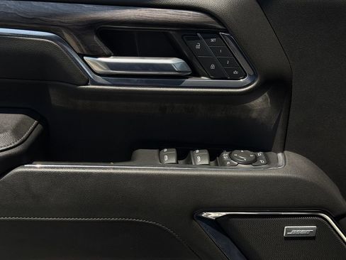 Used 2024 Chevrolet Silverado 2500 LTZ w/ LTZ Convenience Package AWD/4WD image 26