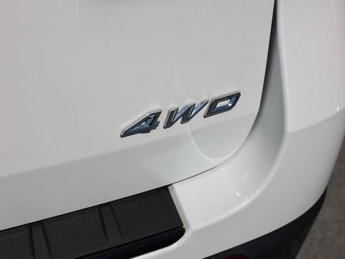 Used 2024 Ford Explorer ST-Line w/ Class IV Trailer Tow Package AWD/4WD image 10