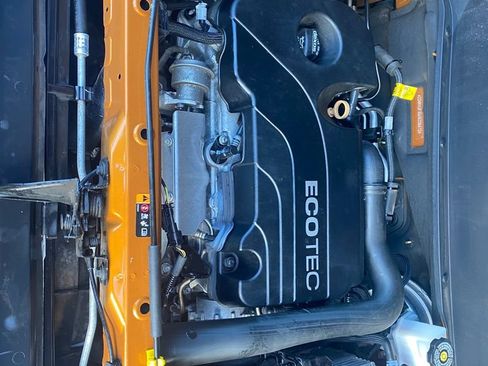 Used 2019 Chevrolet Equinox LT AWD/4WD image 28