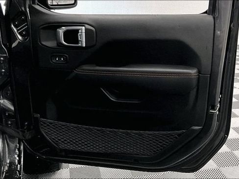 Used 2022 Jeep Gladiator Mojave w/ LED Lighting Group AWD/4WD image 22