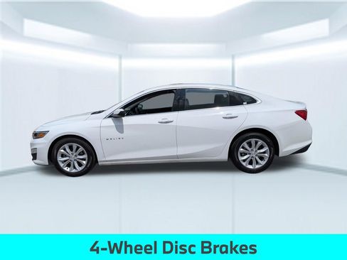 Used 2025 Chevrolet Malibu LT FWD image 2
