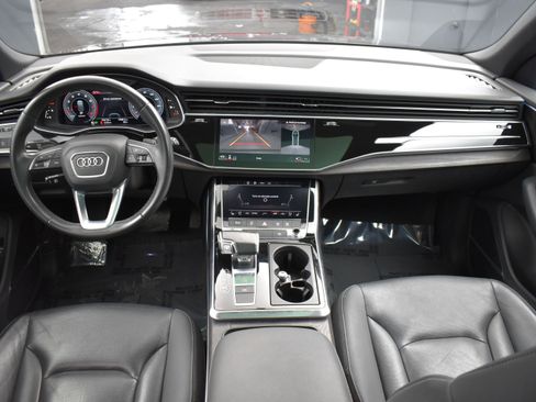Used 2021 Audi Q8 Premium Plus w/ Premium Plus Package image 14