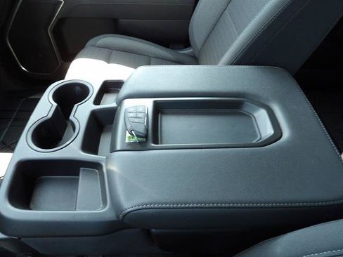 Certified 2025 Chevrolet Silverado 1500 LT AWD/4WD image 28