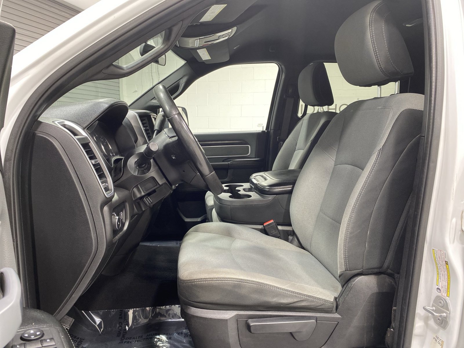 Used 2022 RAM 2500 Big Horn AWD/4WD image 11