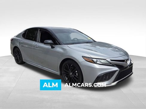 Used 2024 Toyota Camry XSE w/ Navigation Package FWD image 1