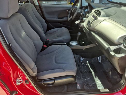 Used 2011 Honda Fit image 25