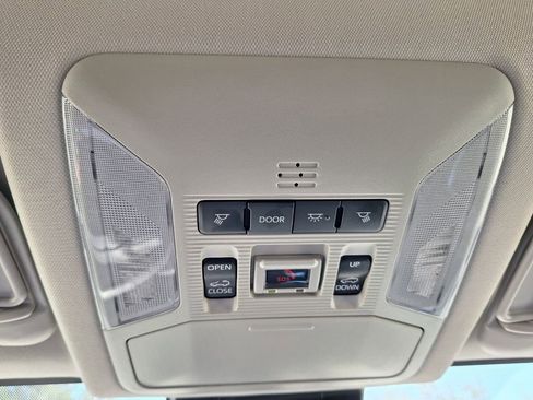 Used 2024 Toyota RAV4 Limited image 18