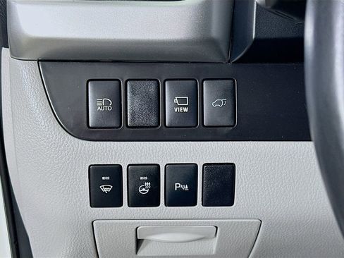 Used 2019 Toyota Highlander Limited Platinum image 23