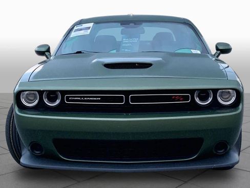 Used 2023 Dodge Challenger R/T RWD image 4