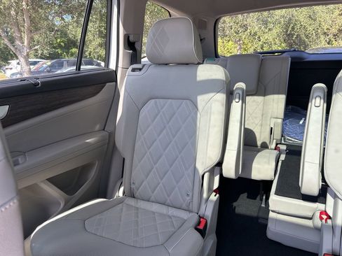 New 2026 Volkswagen Atlas SEL Premium R-Line image 12