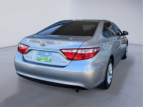 Used 2016 Toyota Camry LE FWD image 6
