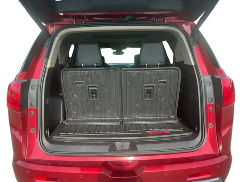 Used 2019 GMC Acadia Denali w/ Technology Package AWD/4WD image 24