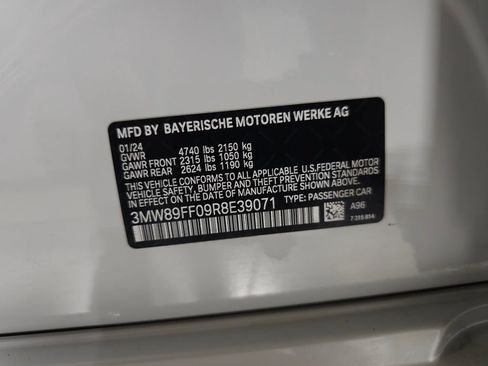 Used 2024 BMW 330i xDrive Sedan w/ Convenience Package AWD/4WD image 35