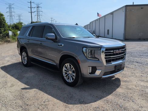 Used 2022 GMC Yukon SLT w/ SLT Premium Package RWD image 8