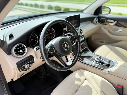 Used 2016 Mercedes-Benz GLC 300 4MATIC image 11