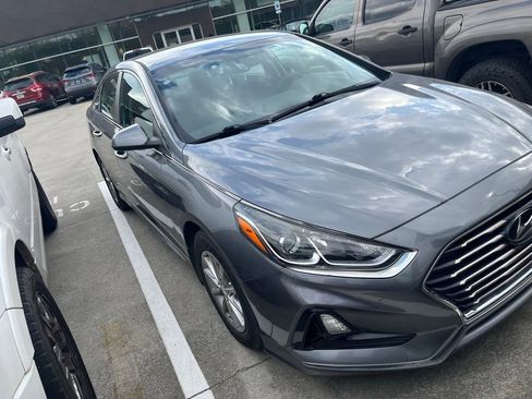 Used 2019 Hyundai Sonata SE image 4