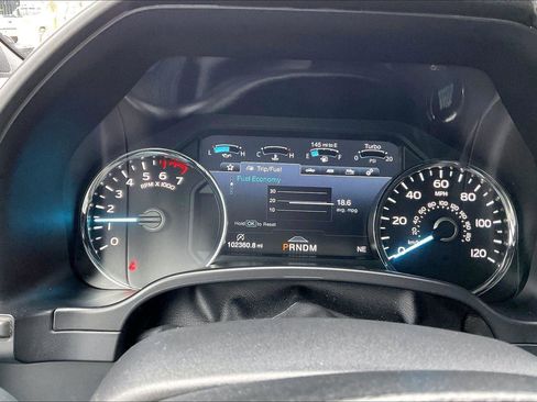 Used 2020 Ford F150 Platinum w/ Equipment Group 701A Luxury image 22