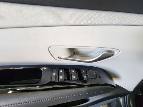 New 2026 Hyundai Tucson Limited image 9