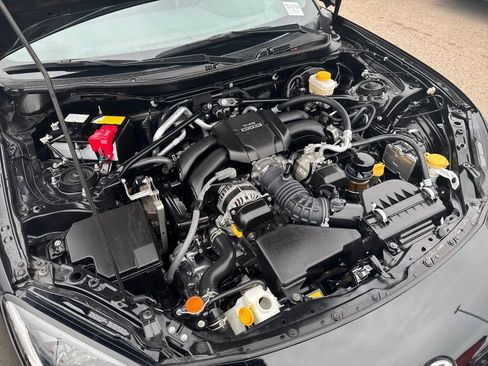 Used 2024 Toyota GR86 Premium image 38